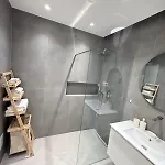 Modern Near Center Apartamento