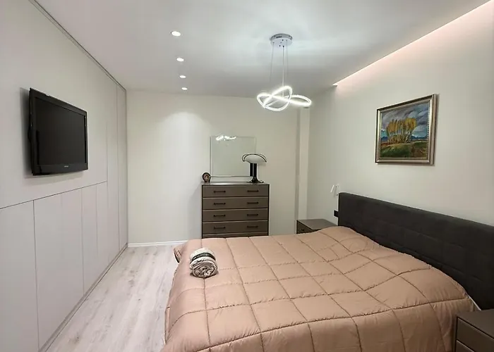 Modern Near Center *